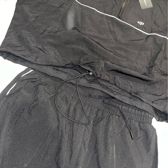 Tracksuit - Picture 3 of 4